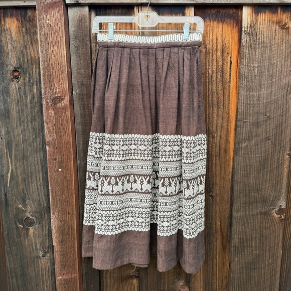 Vintage Dresses & Skirts - Vintage Woven Ethnic Embroidered Guatemalan Skirt